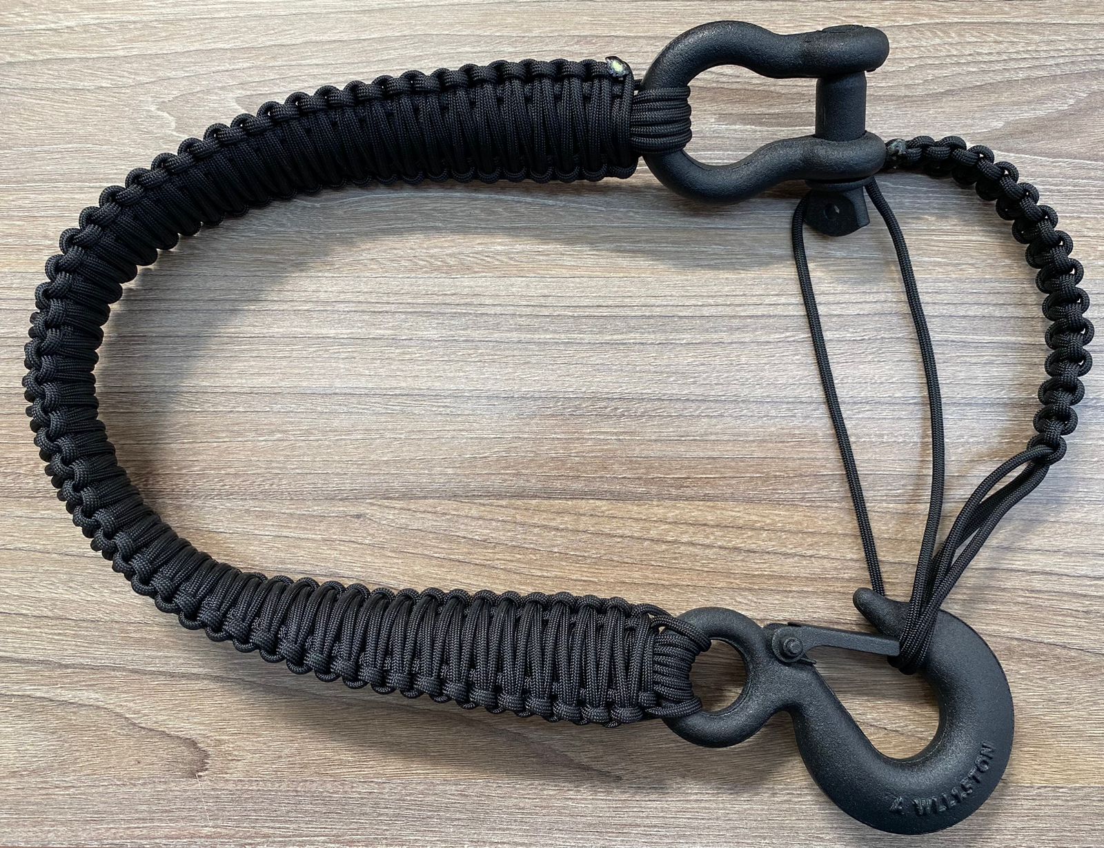 Тросы-паракорд