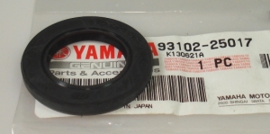 Сальник колеса квадроцикла Yamaha 600 400 250 Grizzly Big Bear Bruin 93102-25017-00