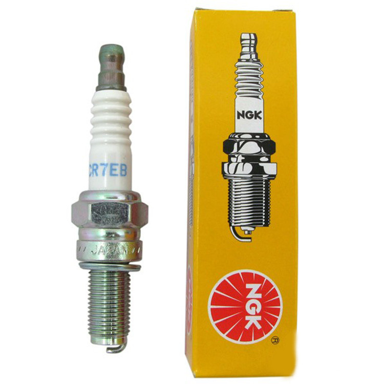 Свеча зажигания снегохода BRP 415129599 420297922 CR7EB