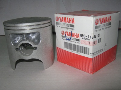 Поршень оригинальный +0.5 мм для снегоходов Yamaha Viking 540 8R6-11636-00-00