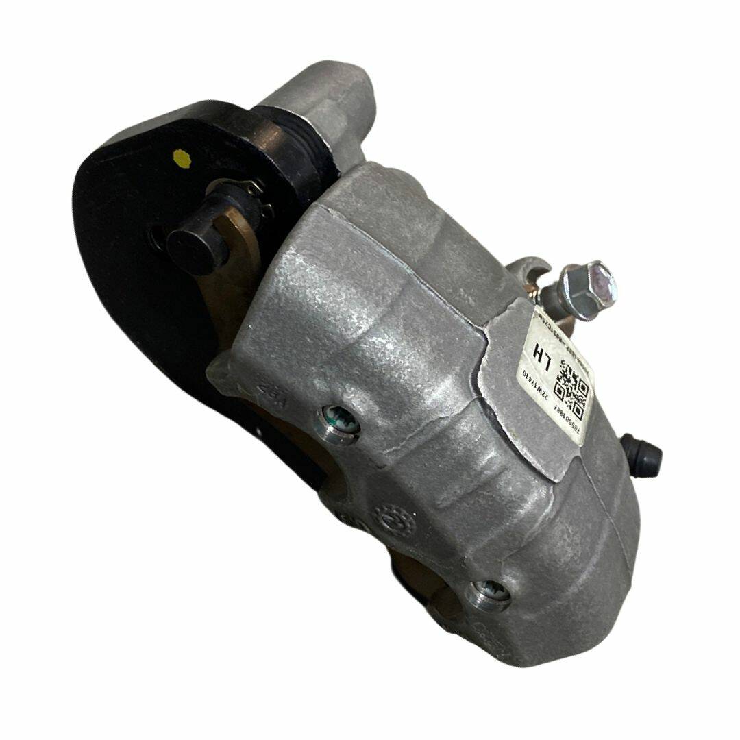 Суппорт передний левый квадроцикла BRP Can-Am Maverick X3 Traxter (Defender) Maverick Trail Sport Commander (2017+) 705601462 705601887