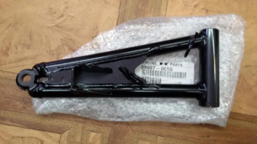 Рычаг оригинальный передний левый верхний для квадроцикла Kawasaki 39007-0066