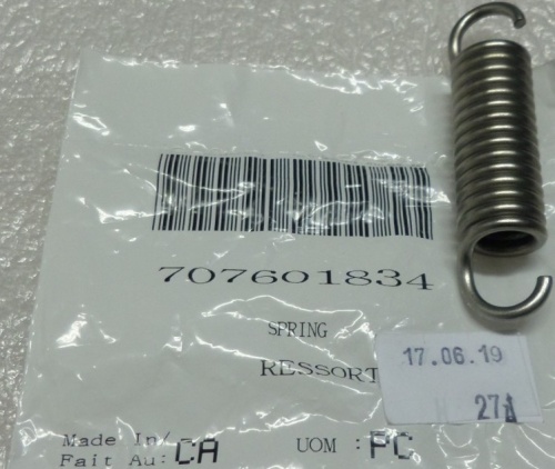 Пружинка глушителя квадроцикла BRP Defender Maverick X3 707601834