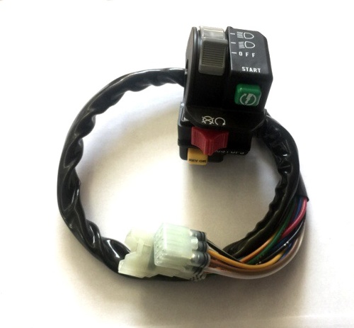 Пульт управления левый для BRP Can-am Outlander  Renegade  (2017-2021) 710005072